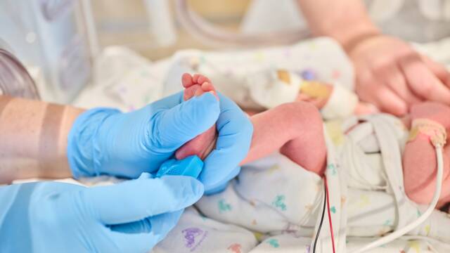 TeleNeonatologie: live overleggen met een kinderarts op afstand
