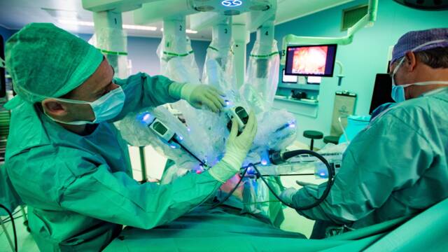Een tweede operatierobot voor Amphia