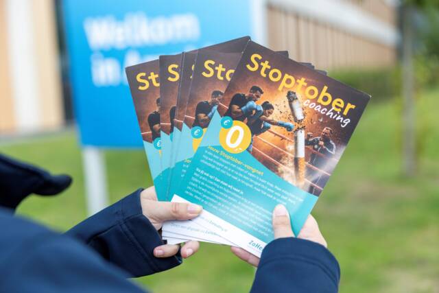 Wilt u meer weten over stoppen met roken en de begeleiding die Amphia aanbiedt? Kijk dan op de pagina Stoppen met roken - algemene informatie op amphia.nl.