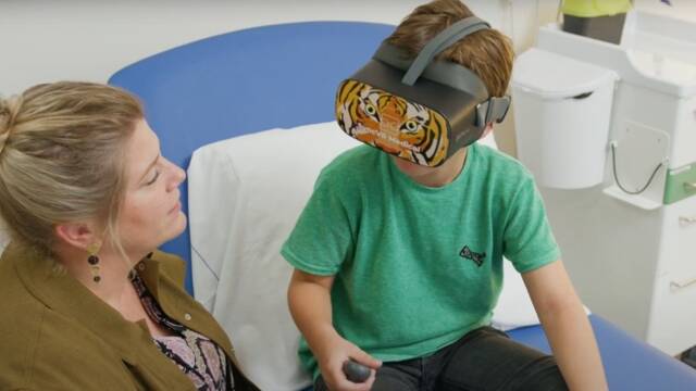 Vrienden van Amphia: VR brillen op de kinderafdeling
