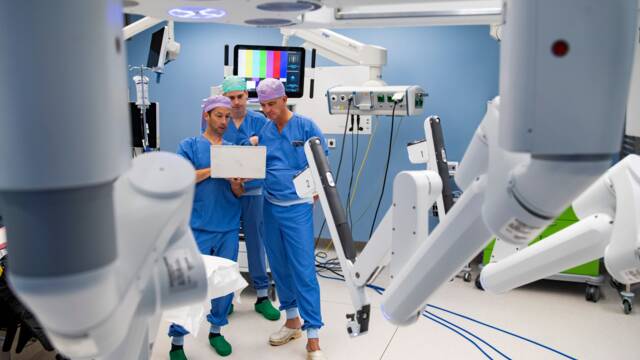 Nieuwe operatierobot vanaf deze week in gebruik genomen